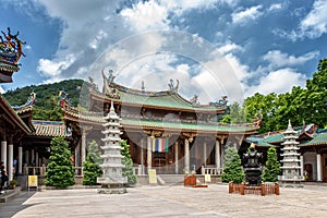 South Putuo Temple (Nanputuo Temple)