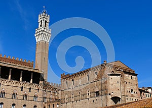 The southeast facade of the Palazzo Pubblico in Siena