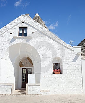 Sovereign trullo in Alberobello