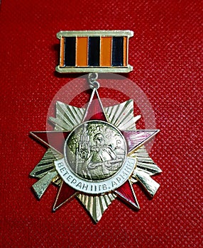 Soviet ussr medal rare badge veteran