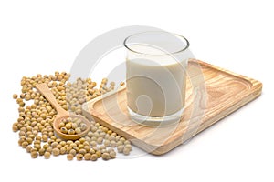 soy beans and soy milk
