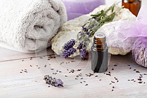 Spa aromatherapy composition with a natural lavender essential oil, sachet of dried flowers