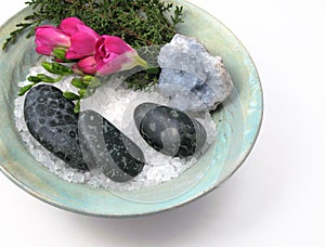 Spa Bowl of Sea Salt & Stones