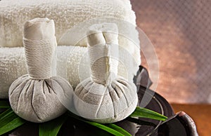 Spa herbal compressing ball with towels.
