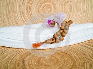 Spa: orchid, white towel