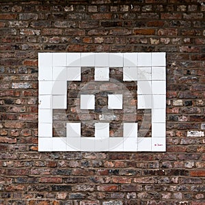 Space invader graffiti
