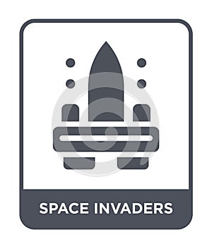 space invaders icon in trendy design style. space invaders icon isolated on white background. space invaders vector icon simple