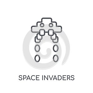 Space invaders linear icon. Modern outline Space invaders logo c