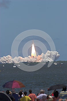 Space shuttle launch â€“ STS 121