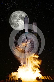 Spacecraft launch to moon.