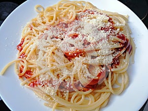 Spagetti bolognese on plate