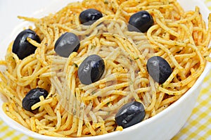 Spaghetti with Black Olives