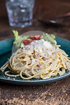 spaghetti carbonara