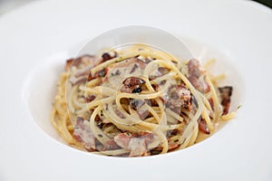Spaghetti carbonara , Spaghetti white sauce with cheese bacon , italian food