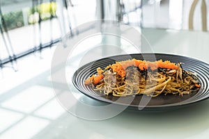 spaghetti japannese sausage with tobiko