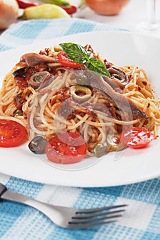 Spaghetti a la puttanesca