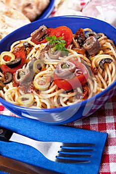 Spaghetti a la puttanesca