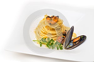 Spaghetti with mussels and bottarga