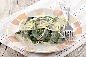 Spaghetti with organic dandelion stem