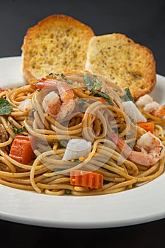 Spaghetti with sauce