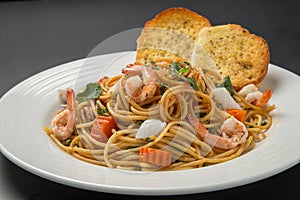 Spaghetti with sauce