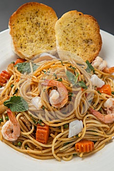 Spaghetti with sauce