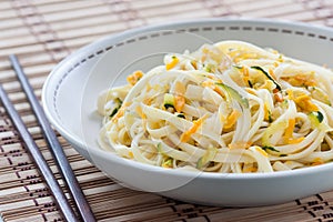 Spaghetti sauteed with vegetables