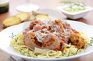 Spaghetti with turkey meatballs