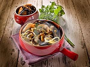 Spahetti with seafood