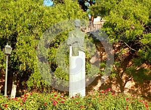 Spain, Madrid, Parque de Atenas, Estatua de Azorin photo