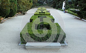 Spain, Madrid, Sabatini Gardens, bushes in geometric shapes