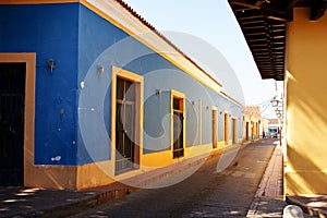 Spanish colonial style houses