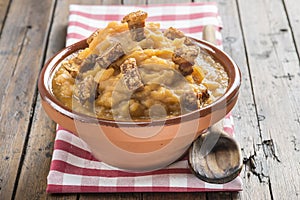 Spanish double-mashed or bobbed potatoes