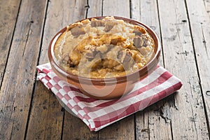 Spanish double-mashed or bobbed potatoes