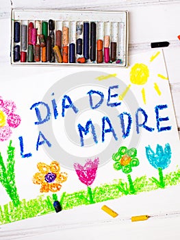 Spanish Mothers Day card with words `Mothers day`