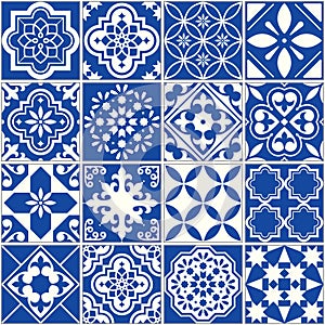 Spanish or Portuguese vector tile pattern, Lisbon floral mosaic, Mediterranean seamless navy blue ornament