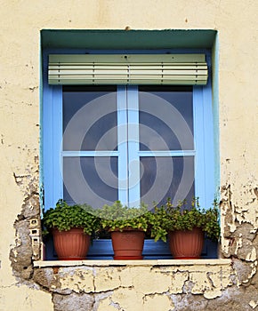 Spanish window