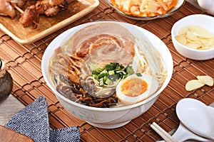 Spare-rib Ramen