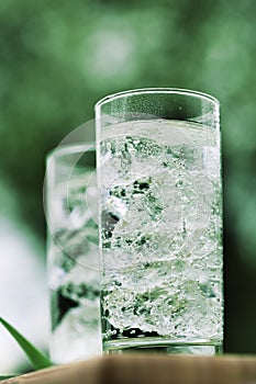 Sparkling mineral water with icecubes