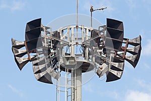 Speaker tower