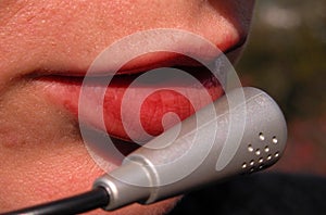 Speaking in microphone