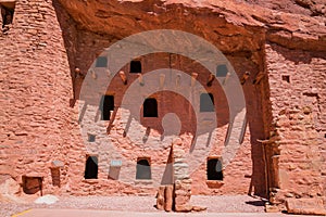 The special Manitou Cliff Dwellings museum