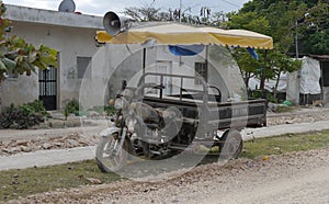 Special old motorbike Transportation in Mexco