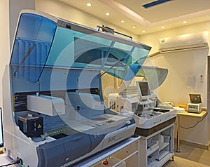 Specialized medical laboratory equipment - Photo in specialized medical laboratories