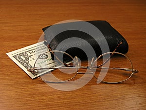 Spectacles and wallet