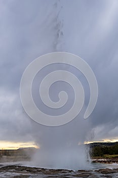 Spectacular geotermal eruption of Strokkur Geysir geyser in southwestern Iceland, Europe. Haukadalur geothermal area