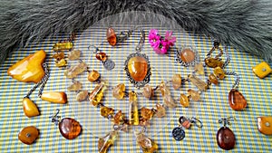 An spectacular set of jewelry made of natural amber.