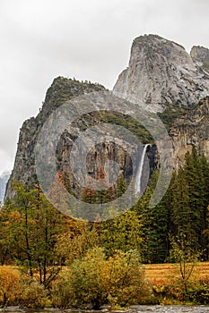 Spectacular views to the Yosemite waterfall in Yosemite National