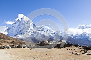 Spectacular way to Everest base camp, Khumbu valley, Sagarmatha national park, Nepalese himalayas photo