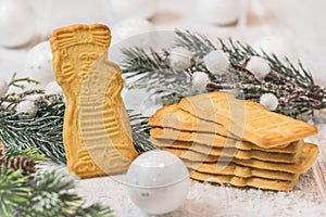 Biscotti su bianco decorazioni 